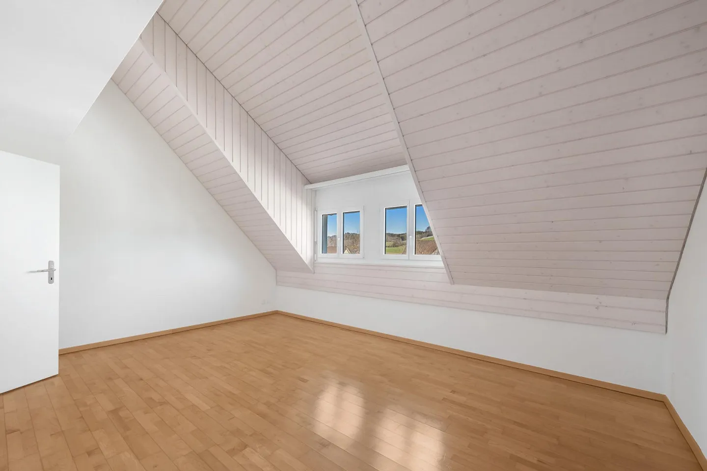 Your new home at Uetliberg - great maisonette apartment - Photo 6 of 8