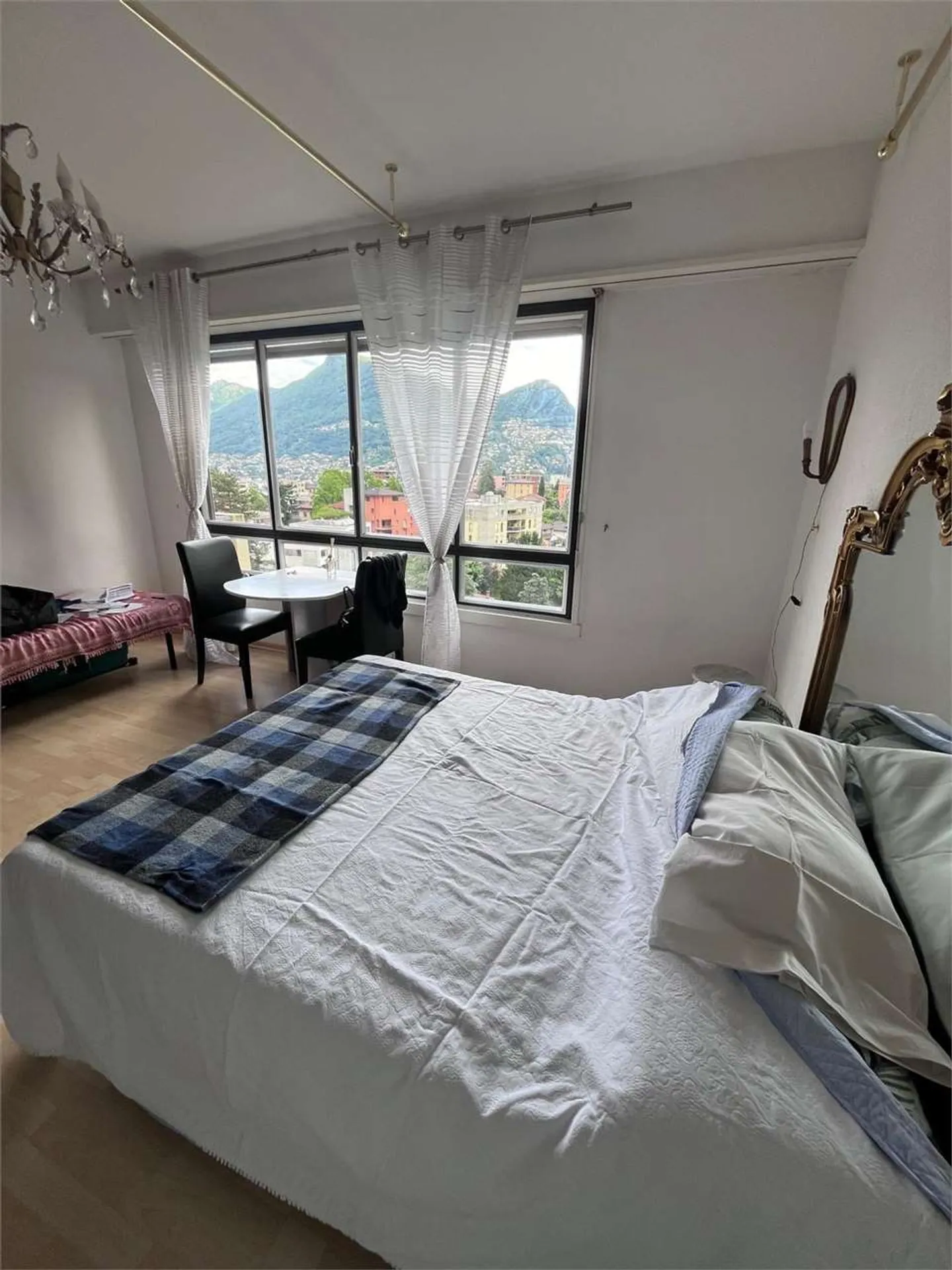 Einzimmerwohnung möbliert in der Moncucco-Zone mit Seeblick - Foto 2 di 4