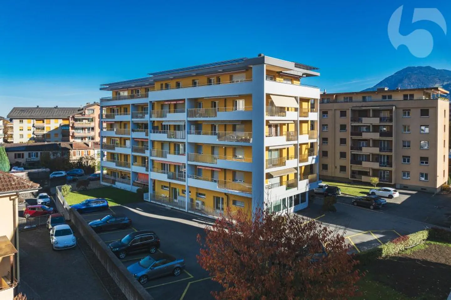 Magnificent 4.5 room apartment located in a highly sought-after area - Photo 1 of 13