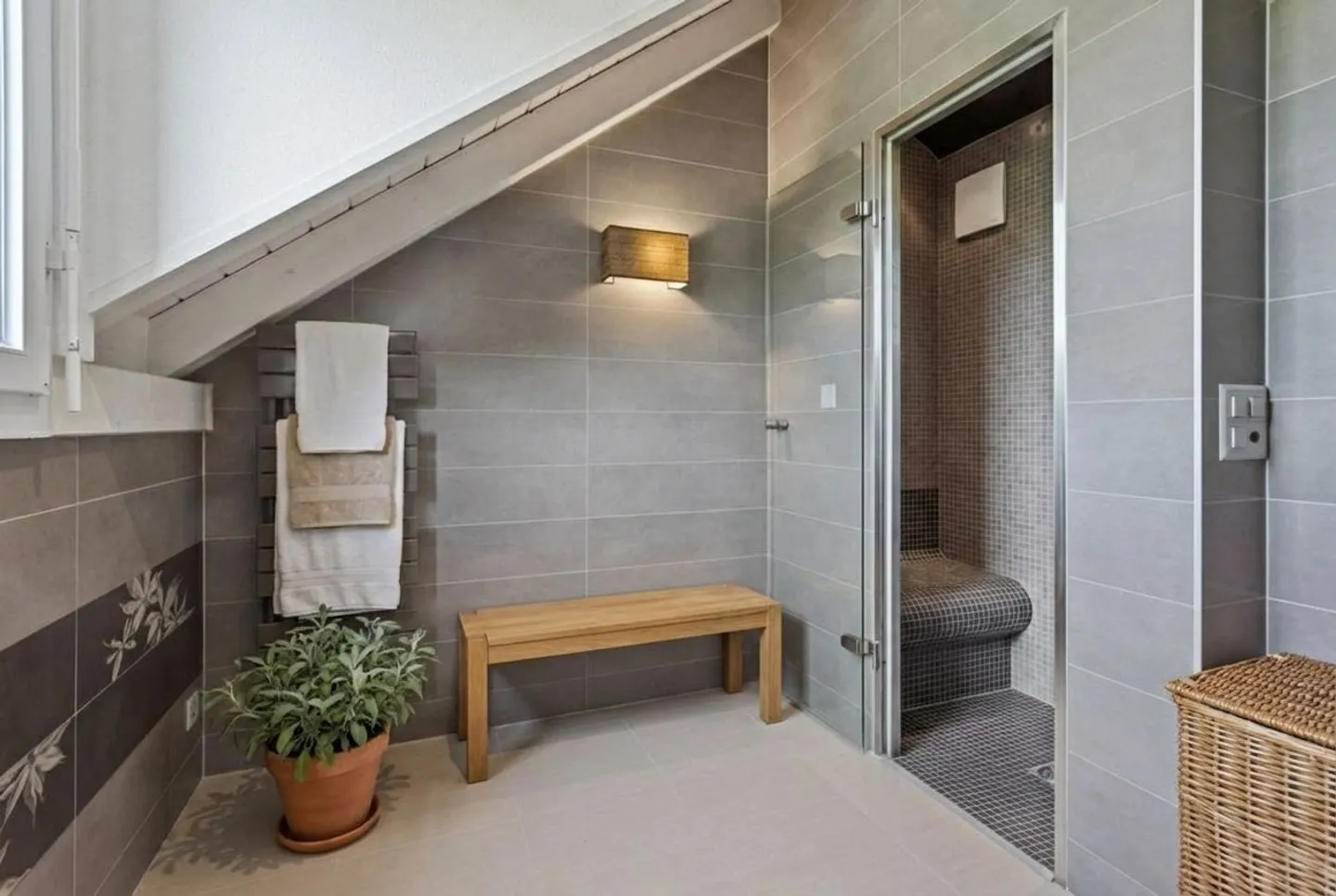 Duplex 5,5 pièces à Essertes avec terrasse, vue sur la campagne et grand confort - Photo 7 sur 8