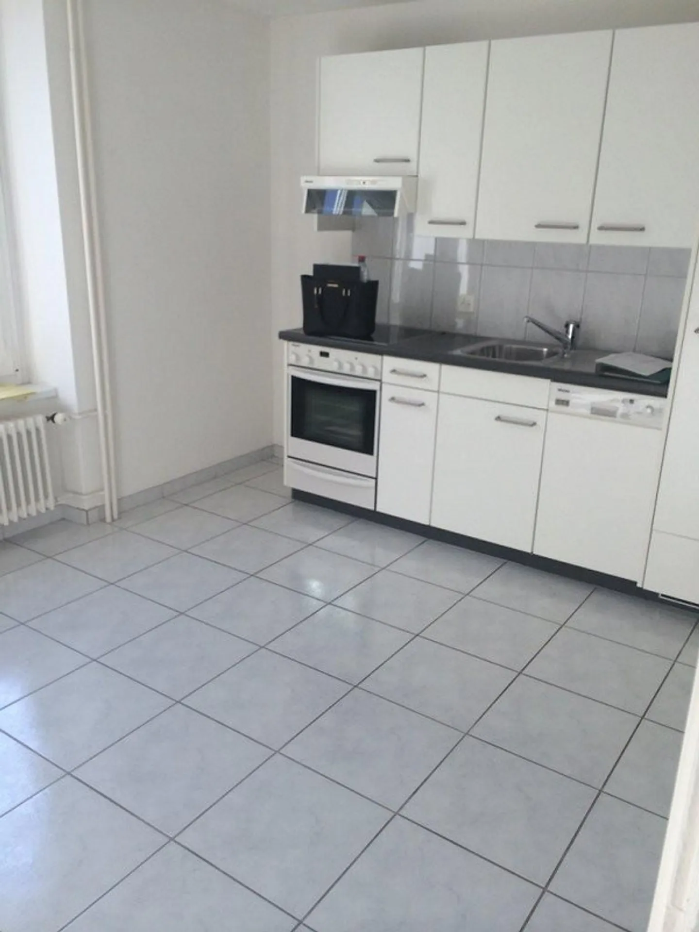 Cozy 2.5-room apartment in a central location! - Photo 2 of 7