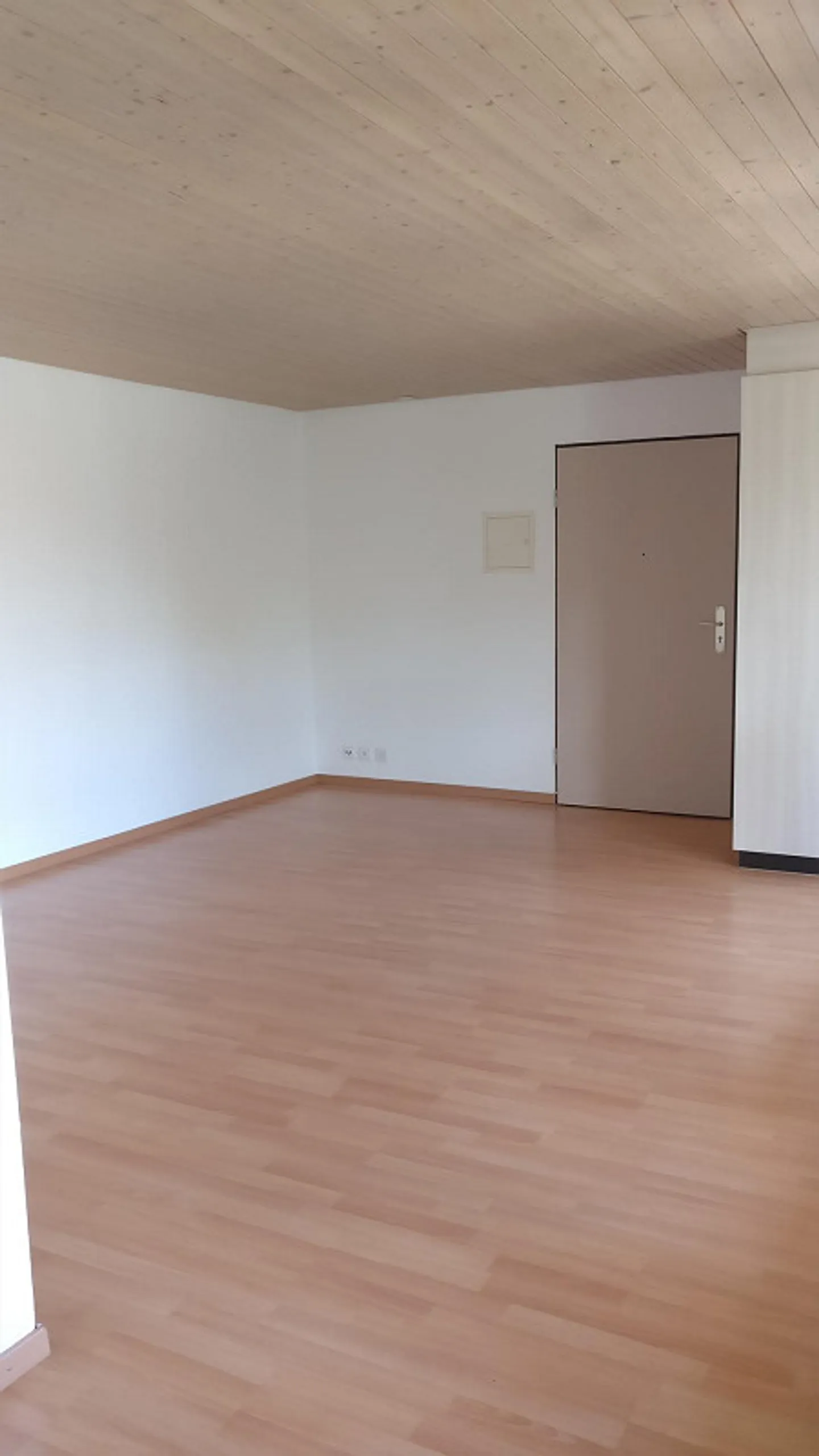 Helle 2.5 Zimmer Wohnung - Foto 2 von 10