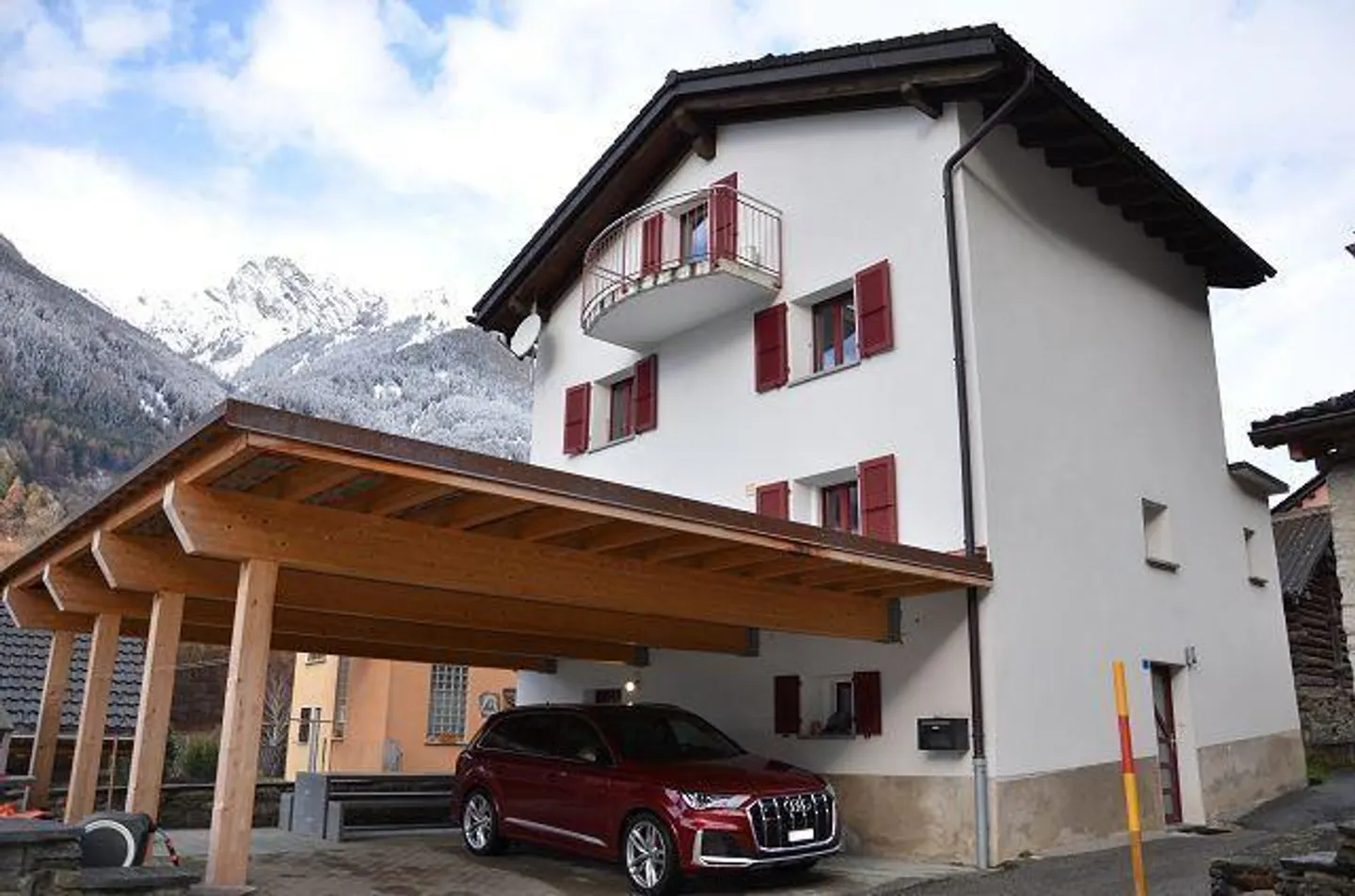 Charmantes Einfamilienhaus in Mesocco - Foto 1 von 29