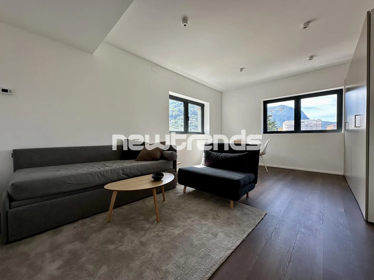 2,5 locaux neufs et meublés avec climatisation - Photo 1 sur 12