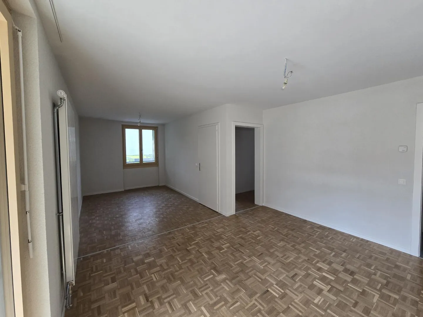 3.5 Room Apartment - Photo 3 of 7