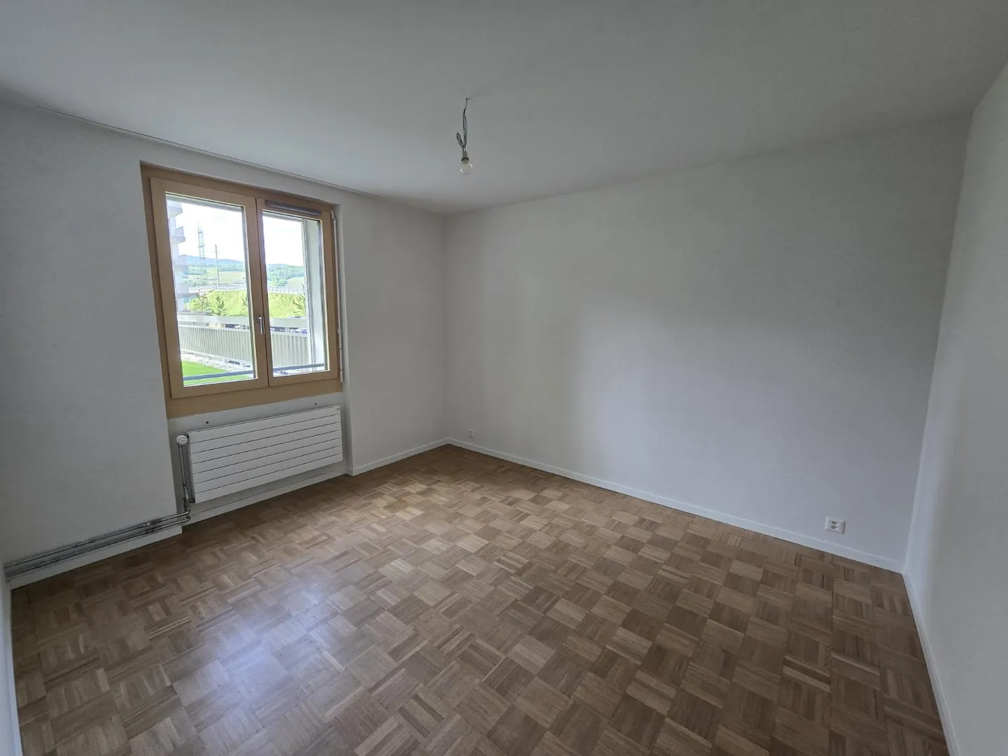 3.5 Room Apartment - Photo 4 of 7