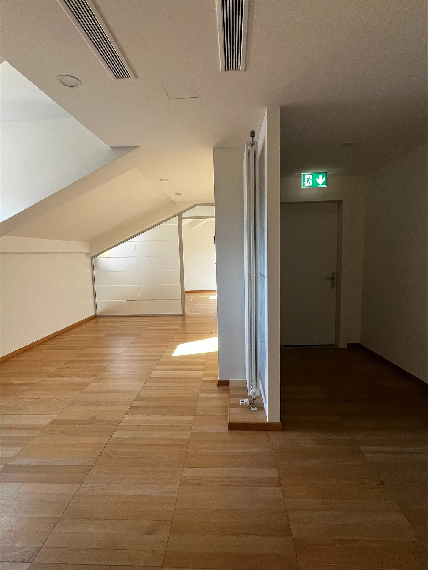 Elegantes Büro in historischem Gebäude - Foto 5 von 6