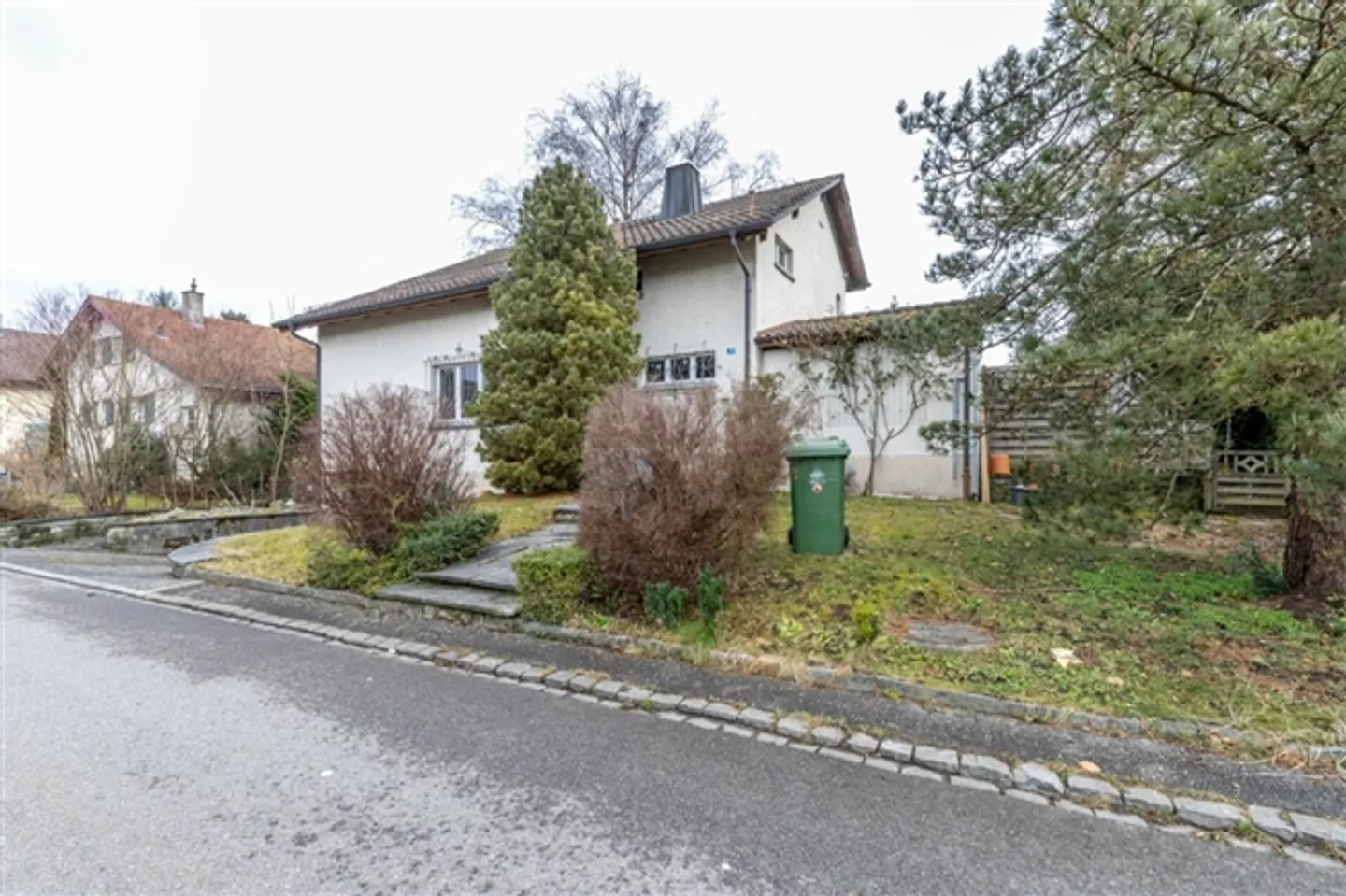 Casa unifamiliare idilliaca con giardino e fascino in un quartiere adatto alle famiglie - Foto 20 di 20