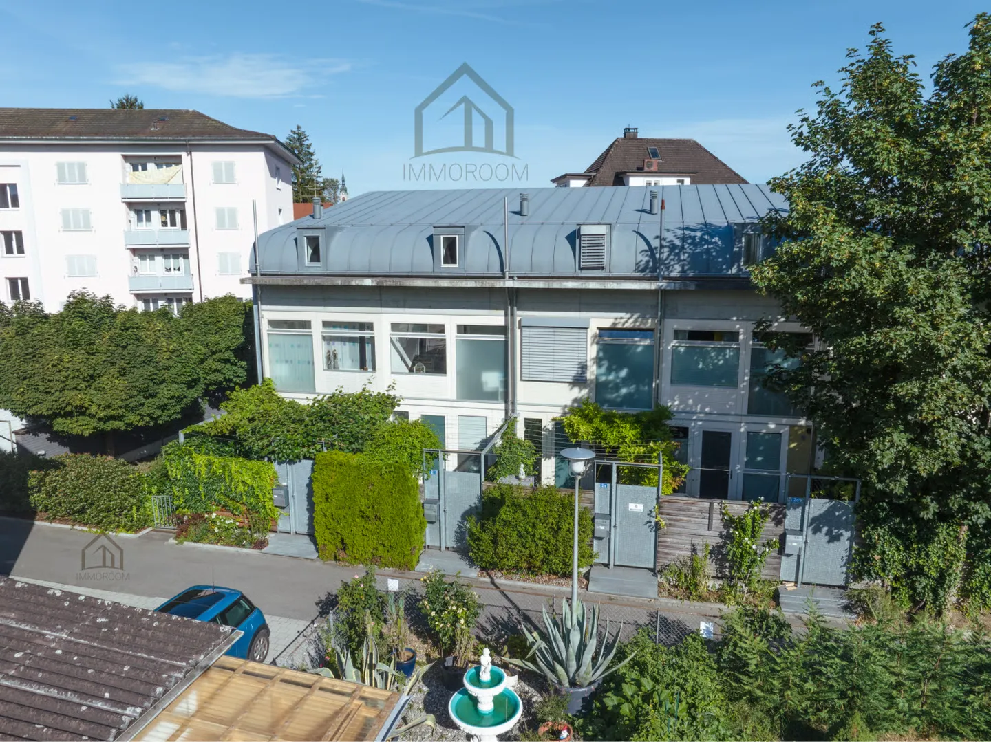 Attractive Row House in Preferred Residential Area - Photo 3 of 17