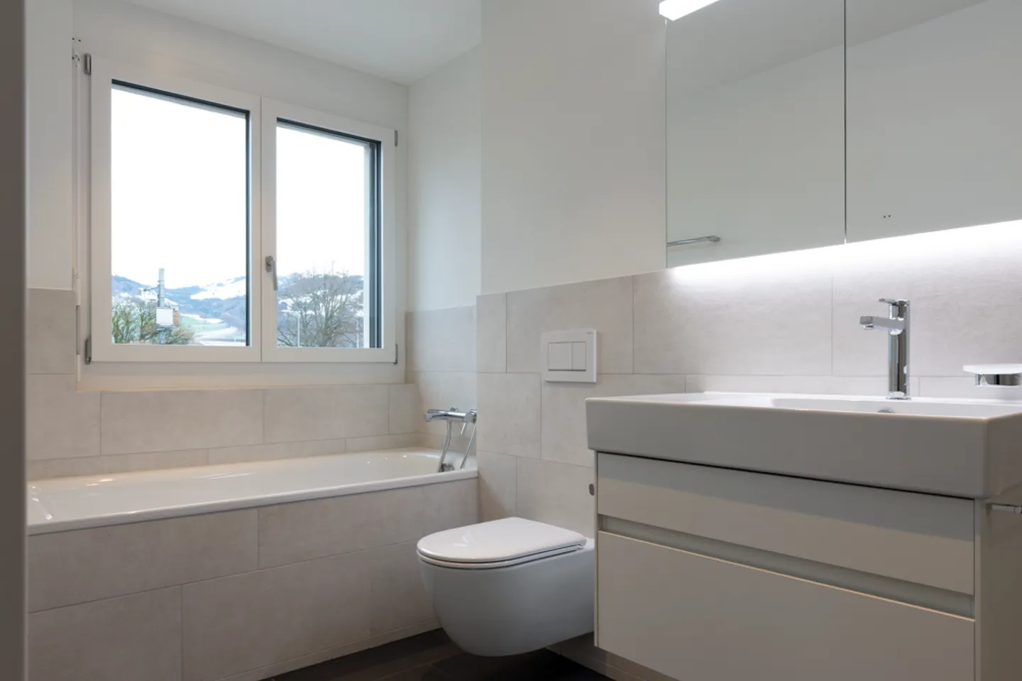 Newly built 6.5-room single-family house with garden - Photo 7 of 11