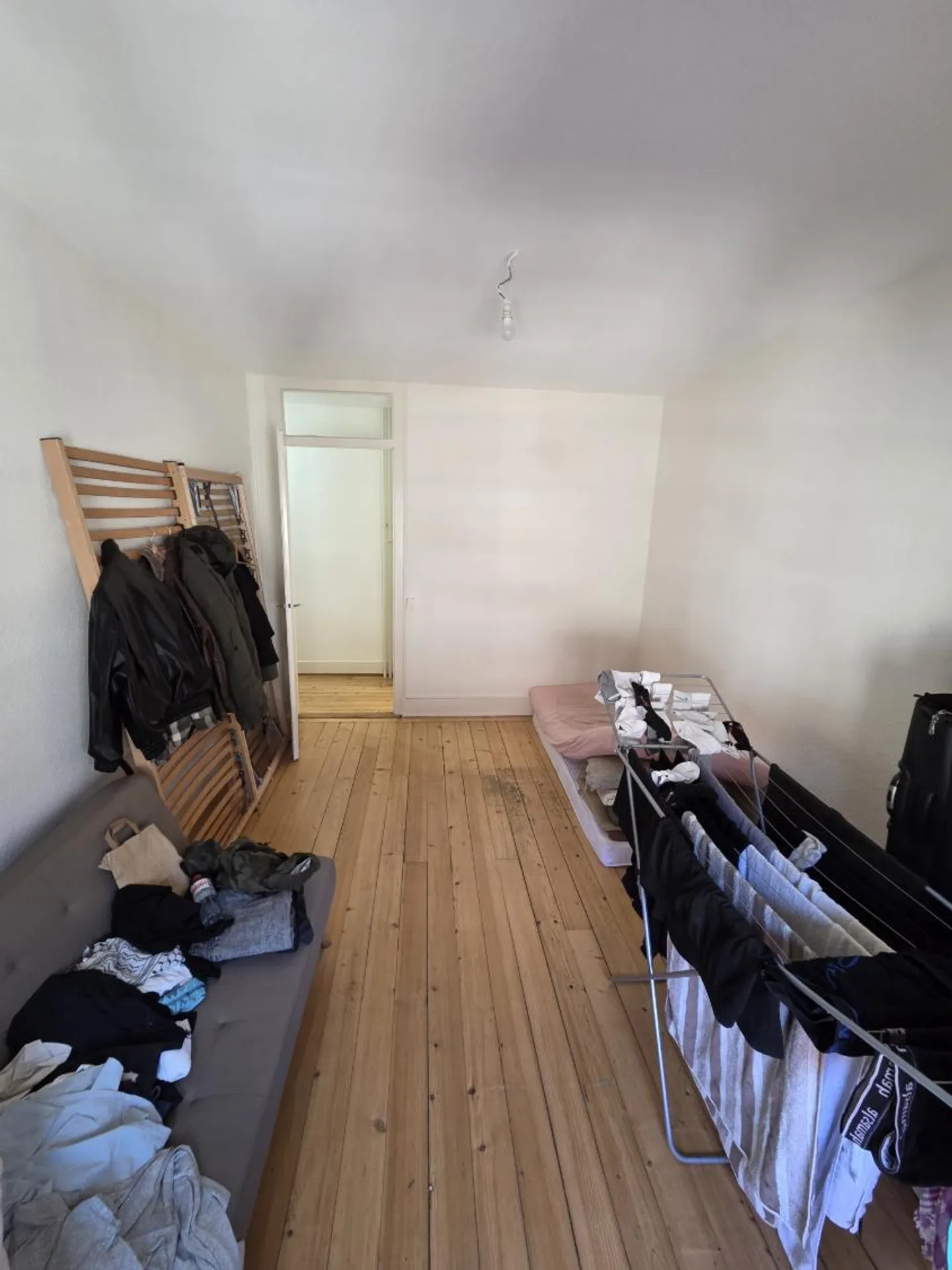 2-room apartment - Photo 3 of 10