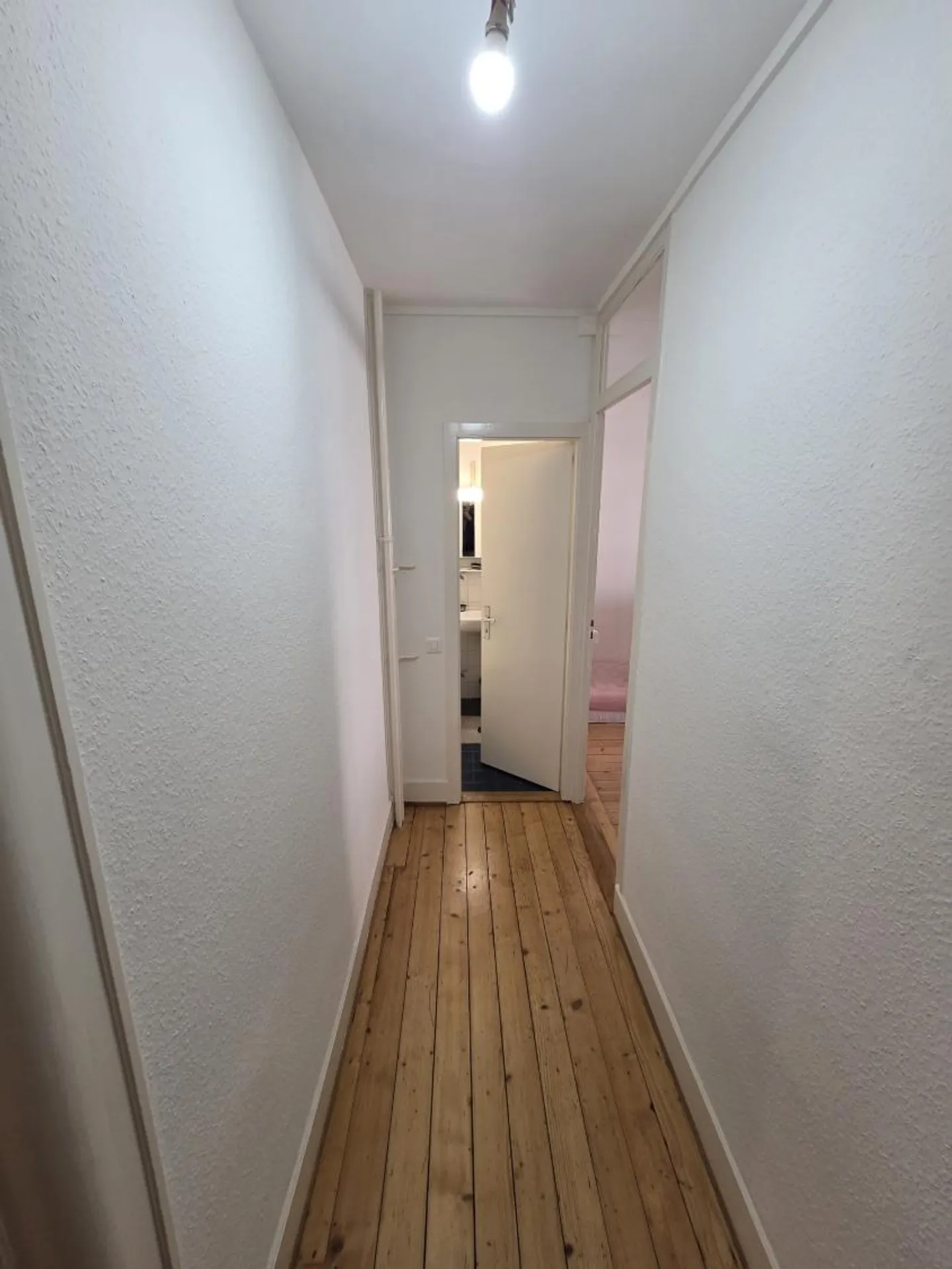 2-room apartment - Photo 4 of 10