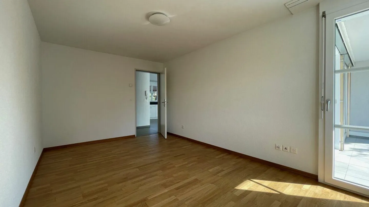 3.5-Room Apartment - Photo 7 of 11