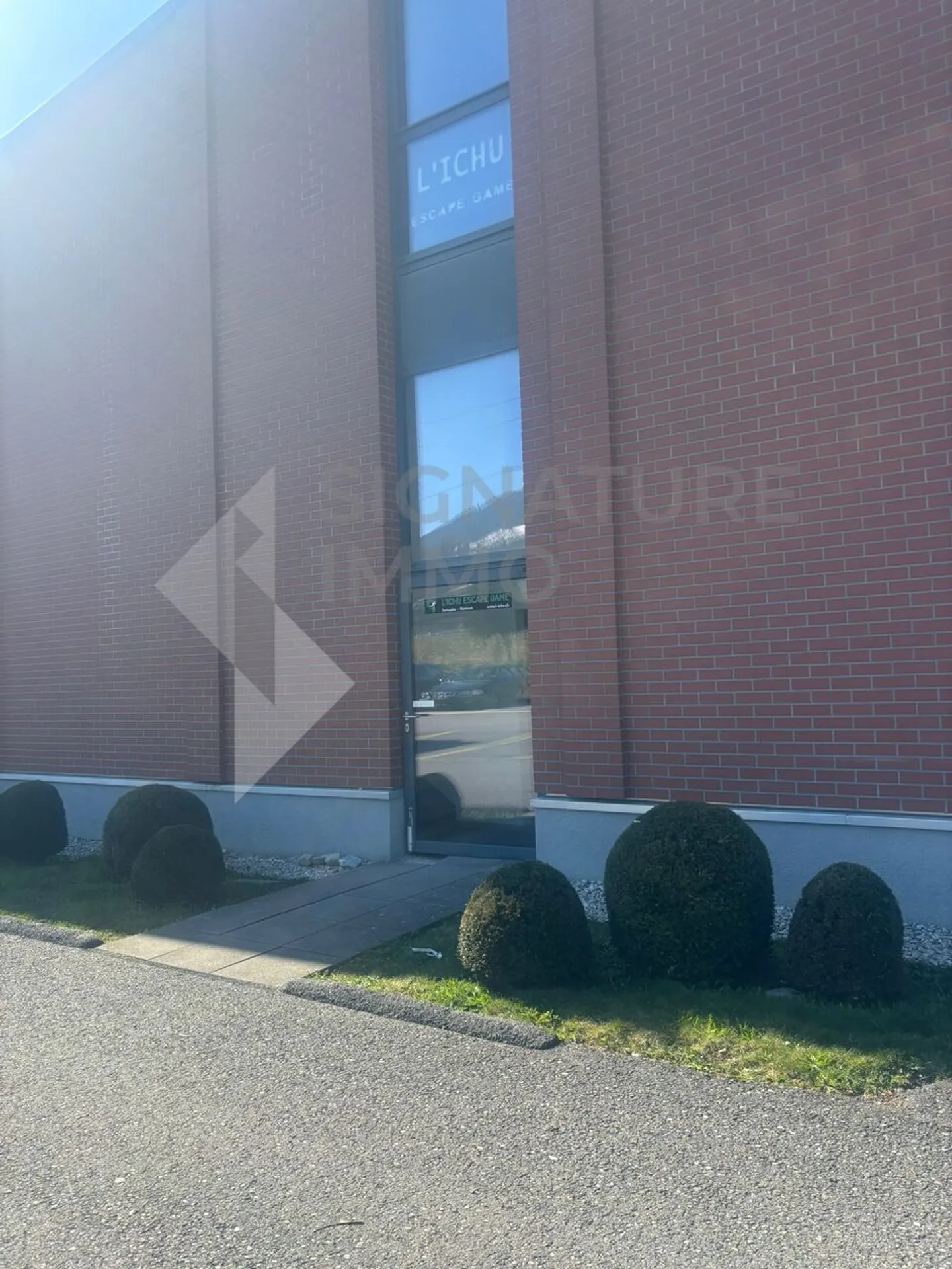 À vendre : Espace pro 140 m² : atelier, bureaux, mezzanine - Foto 6 di 11