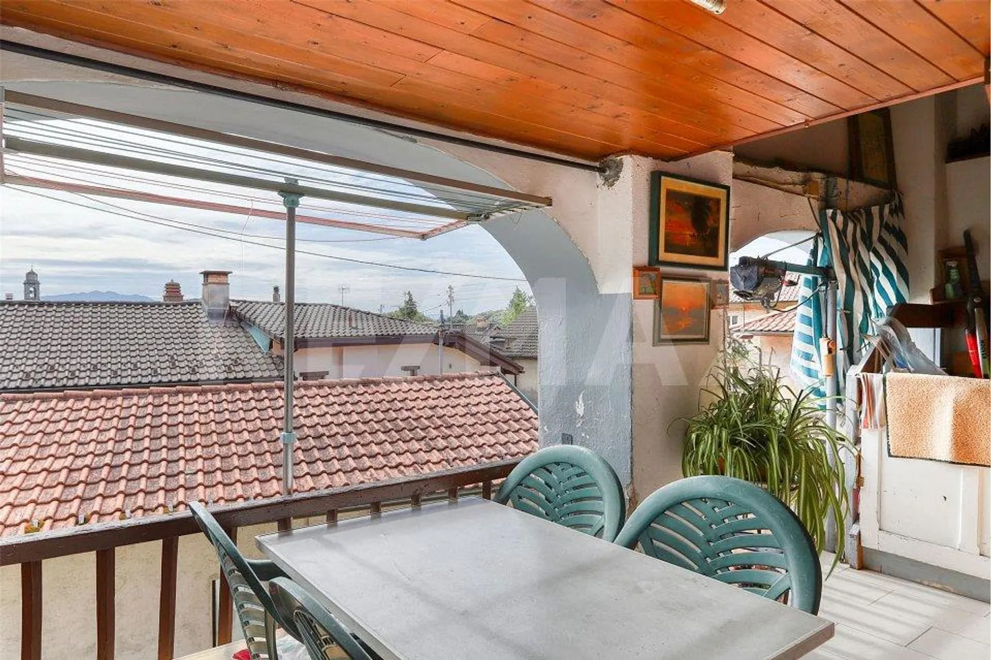 Trois appartements et une ancienne taverne, entre élégance historique et chaleur - Photo 8 sur 13