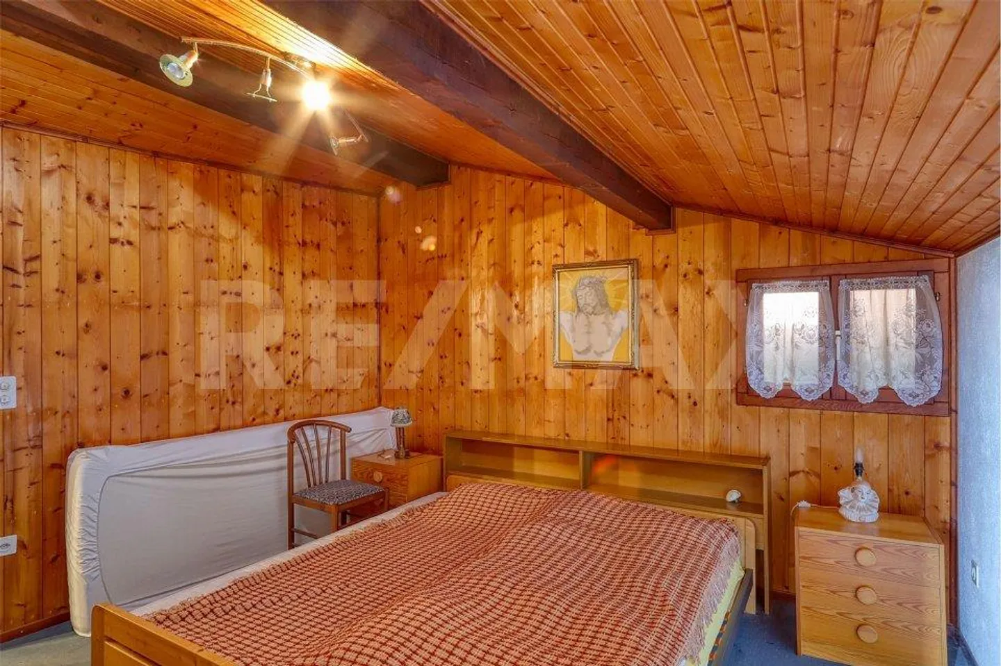 Trois appartements et une ancienne taverne, entre élégance historique et chaleur - Photo 13 sur 13