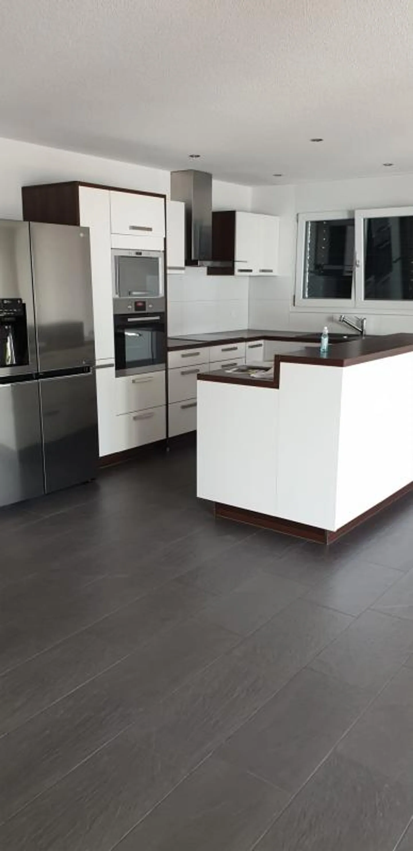 Appartement spacieux dans un quartier calme - Photo 1 sur 6