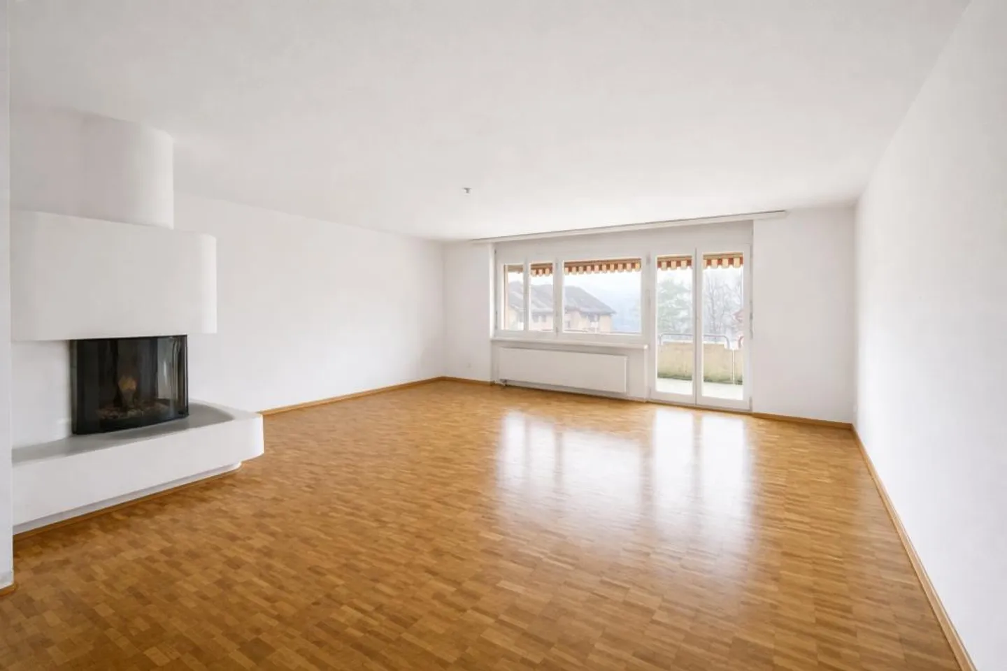 Spacious Family Apartment in a Quiet Location - Photo 4 of 8