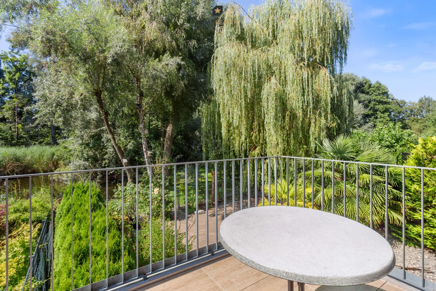 Sogno familiare in posizione tranquilla con vista idilliaca - Foto 3 di 6