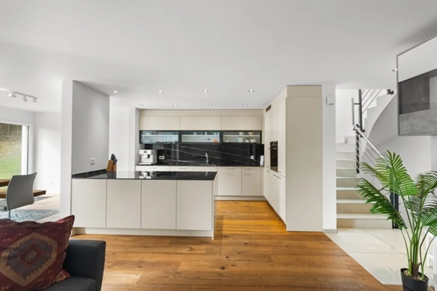 Elegant Terrace House with Lift and Garden -  <br />House C - Photo 2 of 9