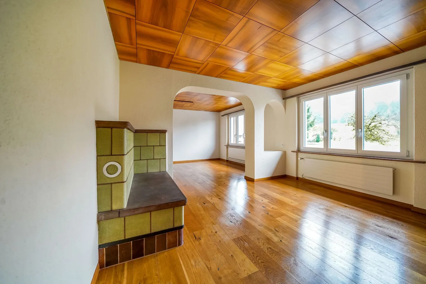 Fully rented multi-family house with 4 apartments, 5.4% gross yield - Photo 8 of 13