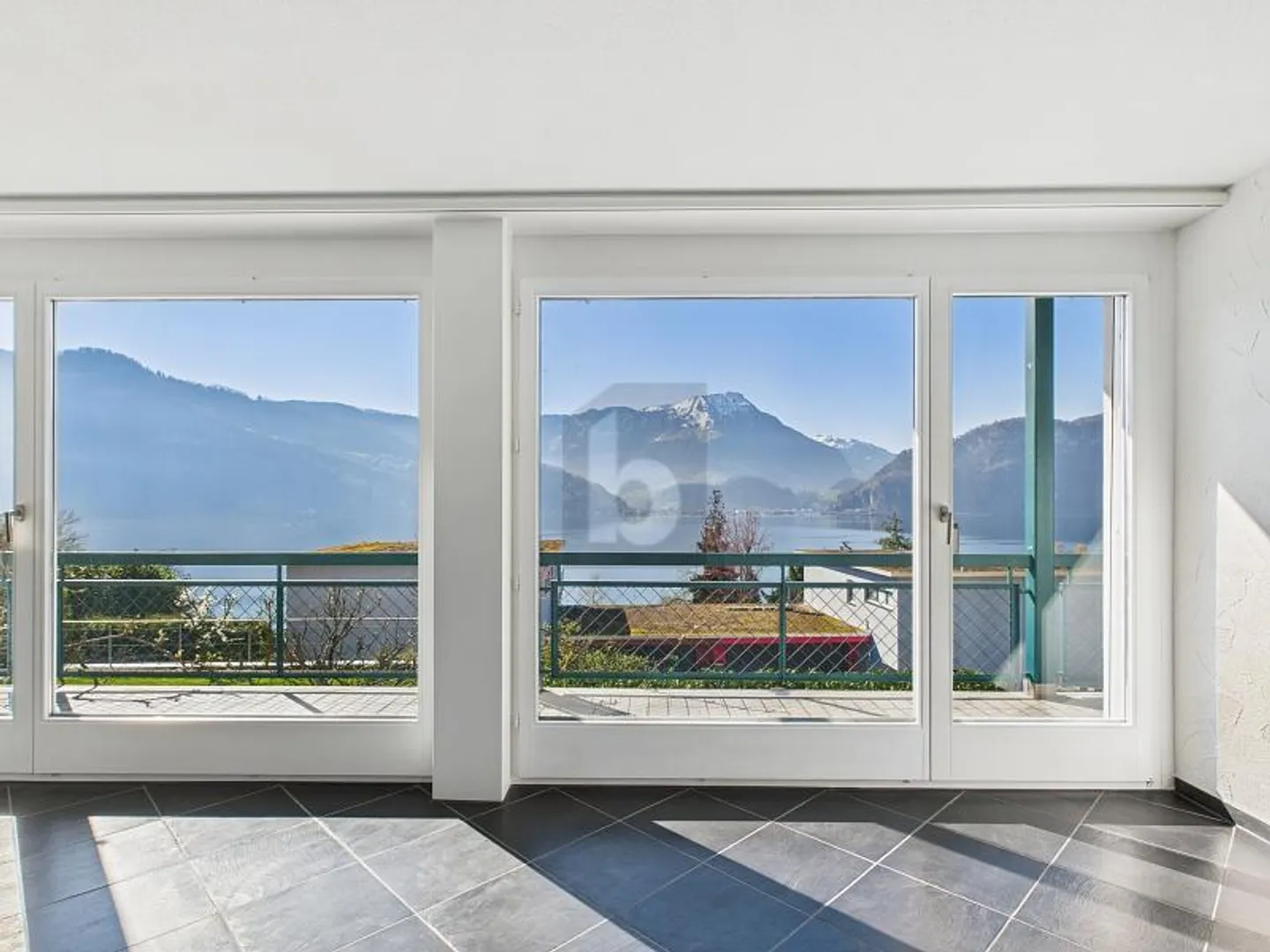 «AN PRIVATER LAGE MIT EINMALIGEM PANORAMA» - Foto 1 von 6