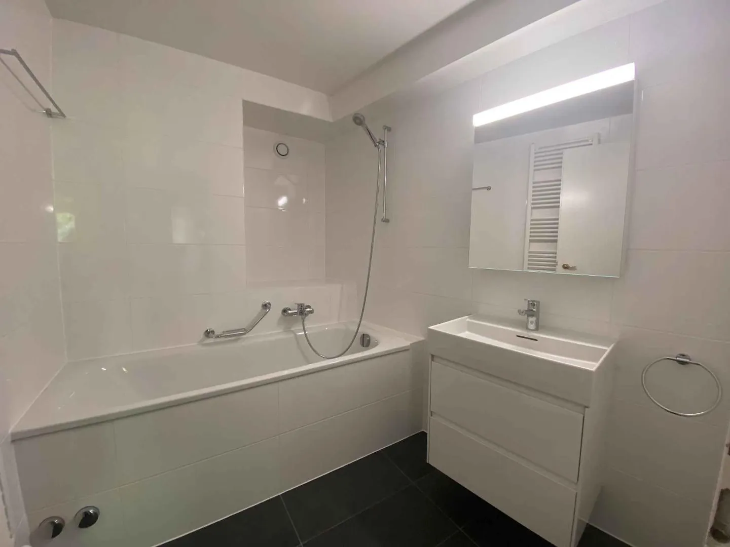 Appartamento 5.5 stanze - Foto 11 di 12