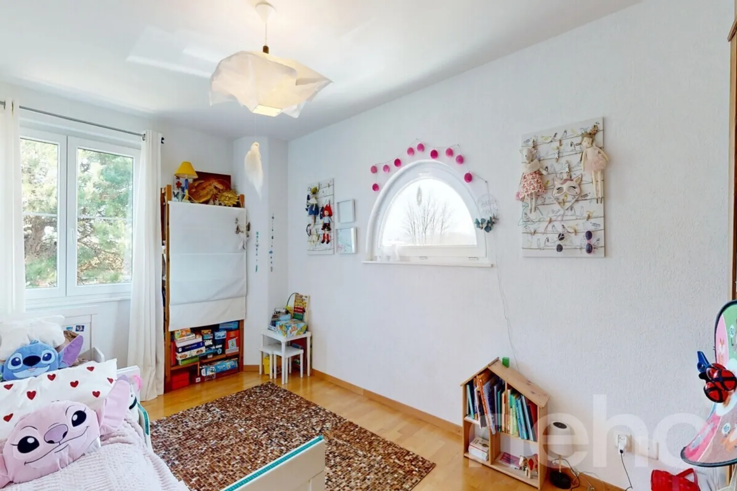 Doppelhaushälfte mit großem Garten und großzügigen Räumen - Foto 11 von 12