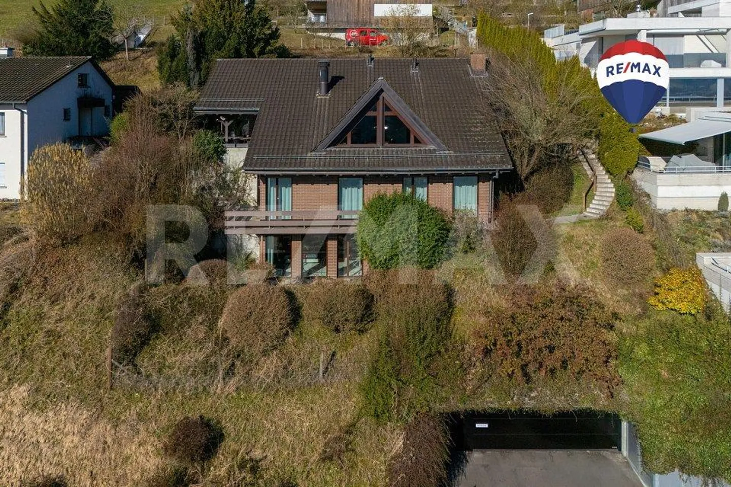 Exklusives Einfamilienhaus - Foto 1 von 13