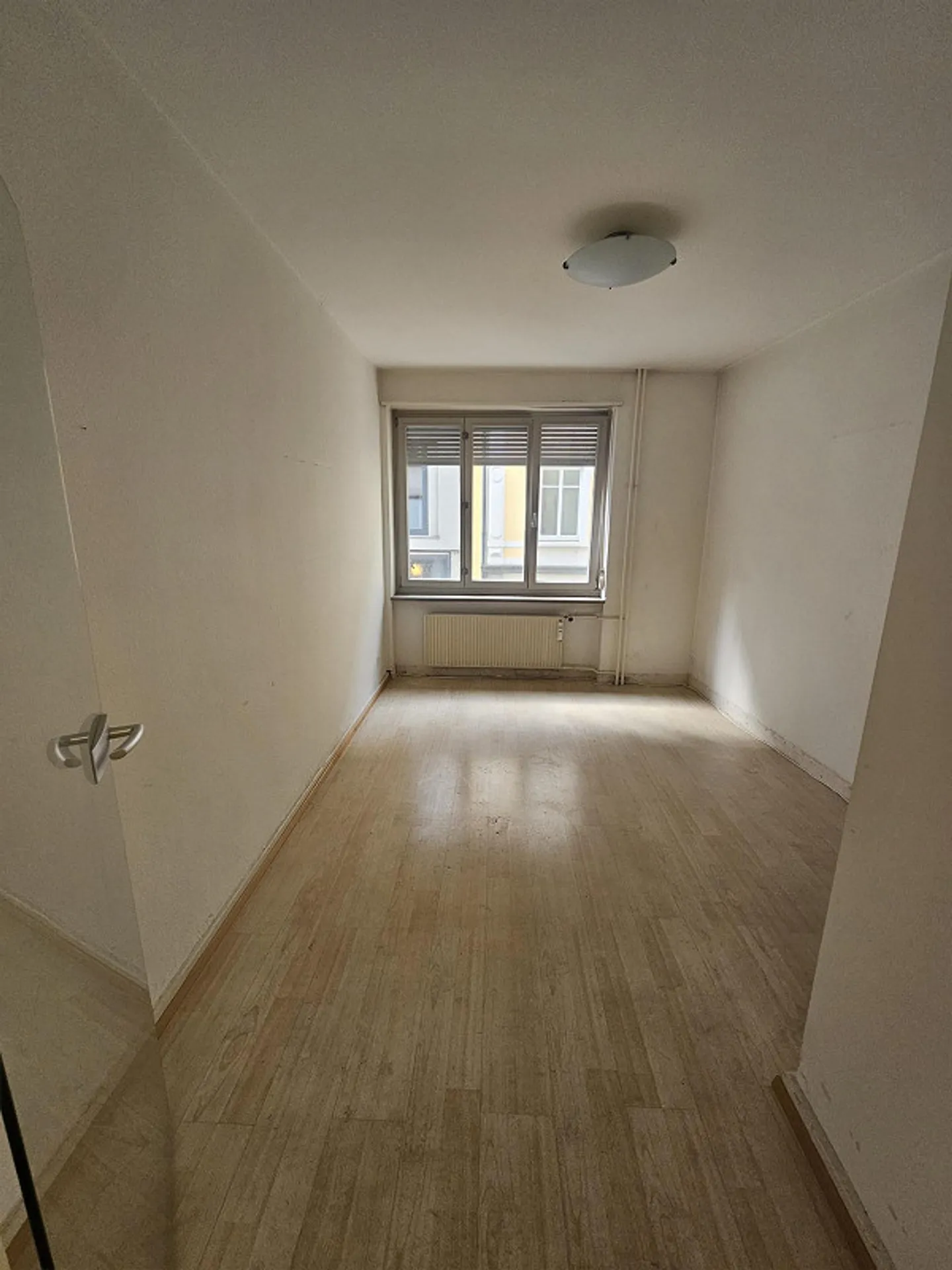 Espace de bureau ou de pratique central dans le centre-ville de Bâle - Photo 7 sur 7