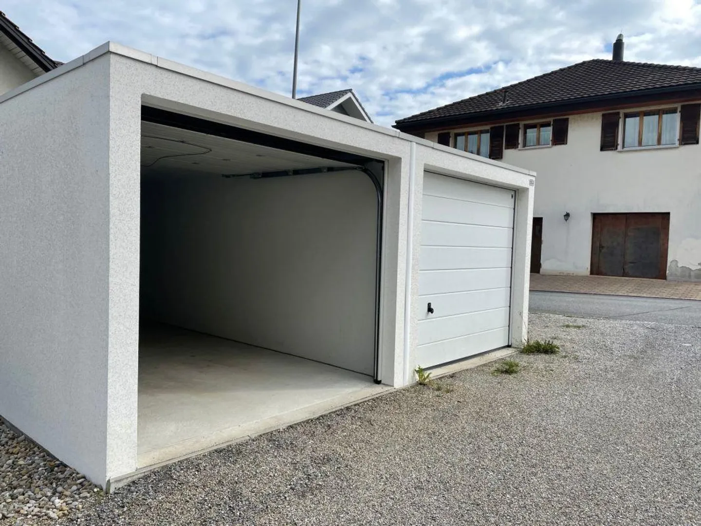 Einzelgarage zu Vermieten - Foto 2 von 2