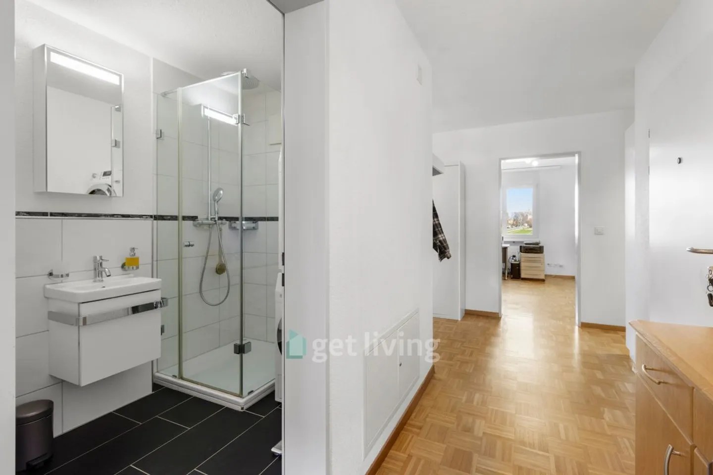 Family-friendly bright apartment on the outskirts of Dällikon - Photo 12 of 13