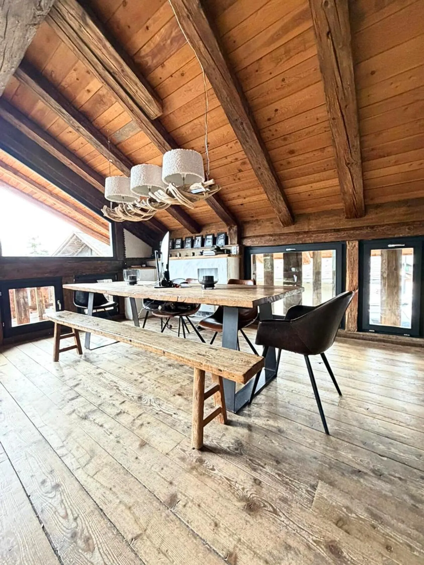Prächtige renovierte Scheune / Chalet mit Charakter in Icogne - Foto 3 von 18