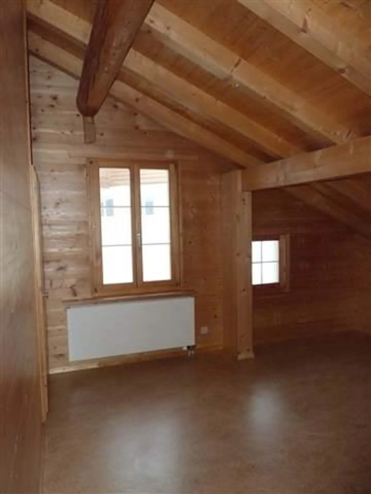Attractive 3.5 Room Penthouse - Photo 5 of 7