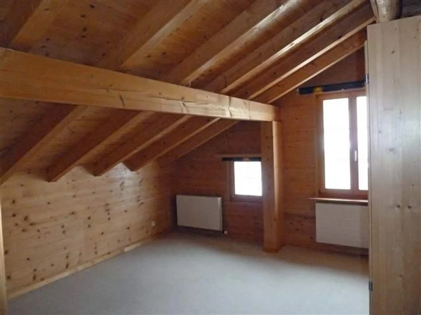 Attractive 3.5 Room Penthouse - Photo 6 of 7