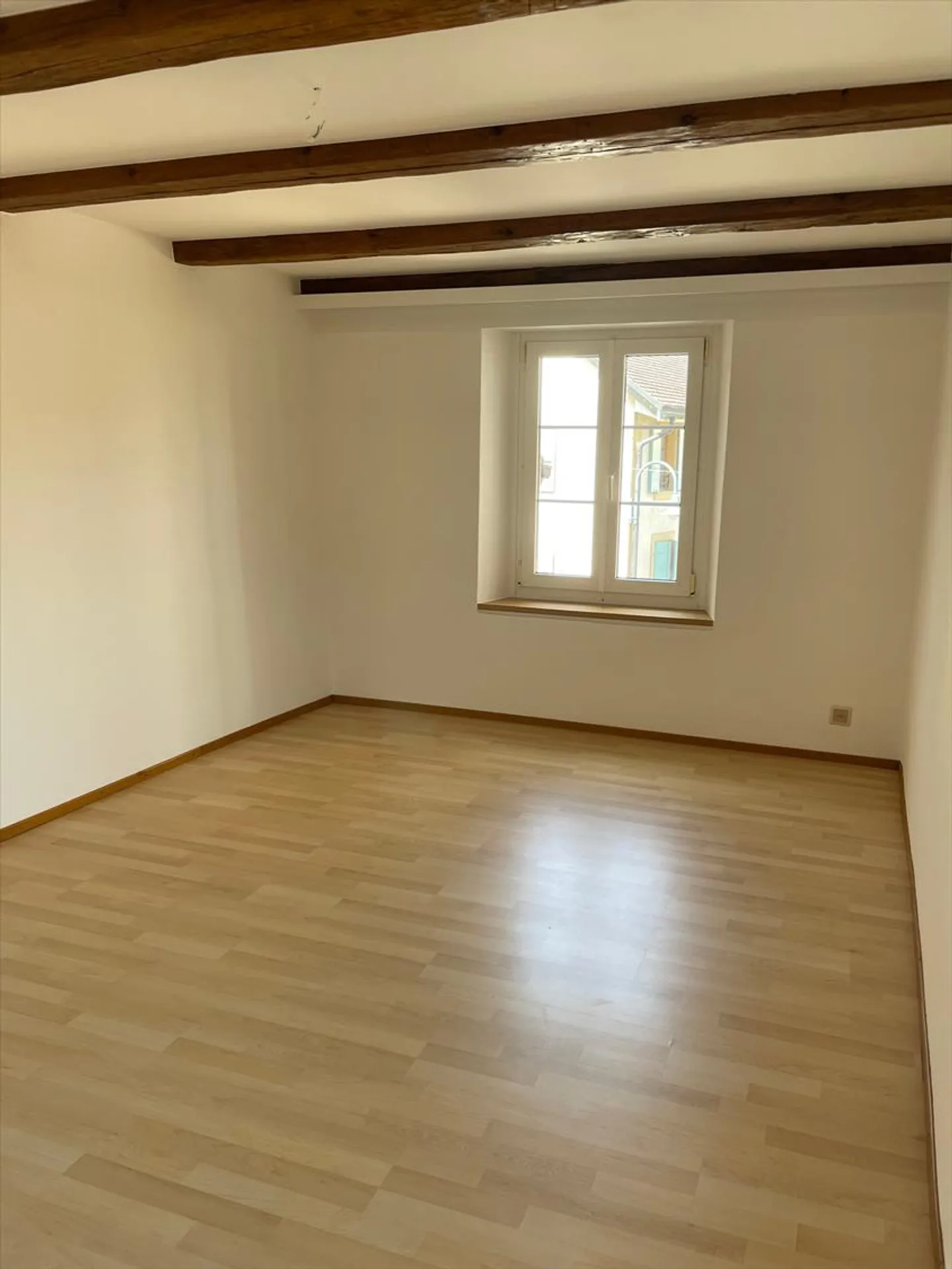 Charmanter Einfamilienbungalow mit 4,5 Zimmern auf 3 Etagen - Foto 8 von 11