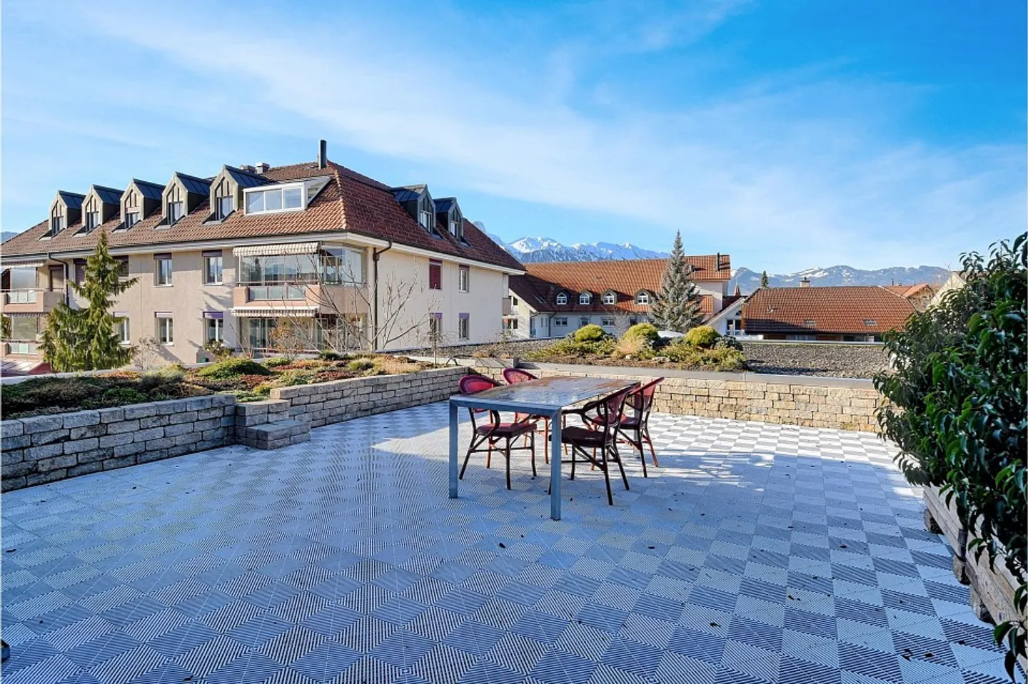 Renditeliegenschaft an bester Lage in Thun  Wohnen & Gewerbe perfekt vereint - Foto 6 di 13