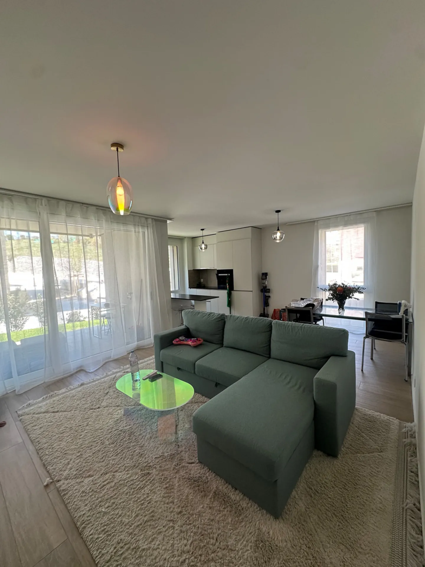 Modern Apartment in Quiet Area - Photo 2 of 7