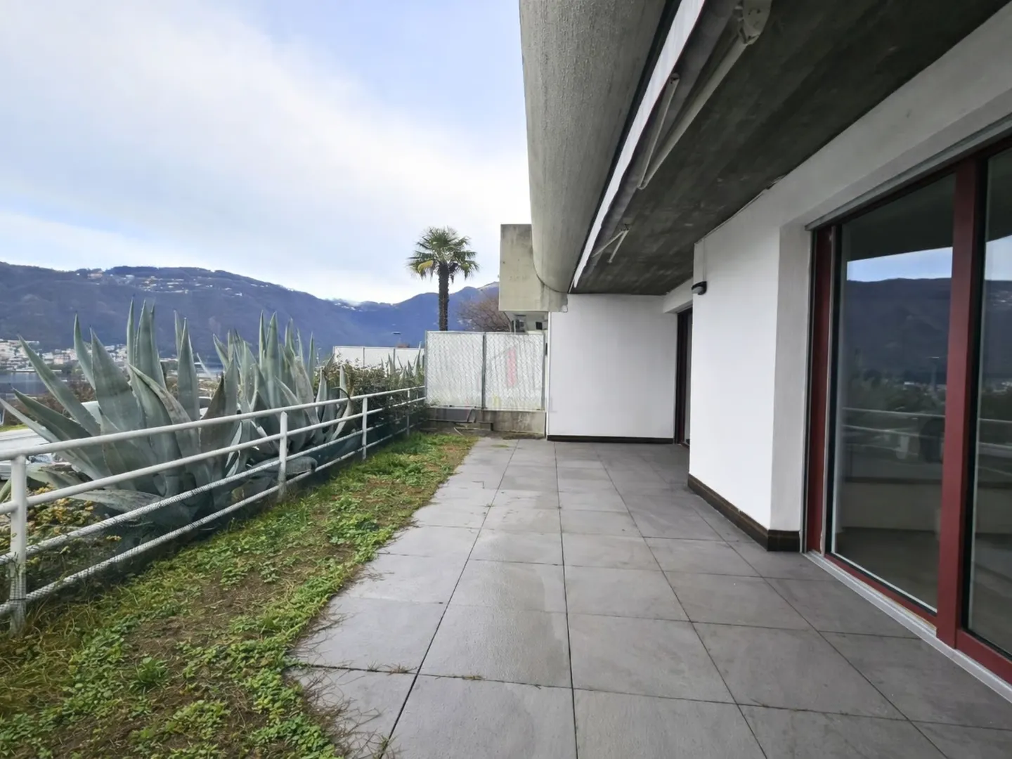 VISTA LAGO, APPARTAMENTO ESCLUSIVO CON DUE CAMERE - Foto 9 di 9