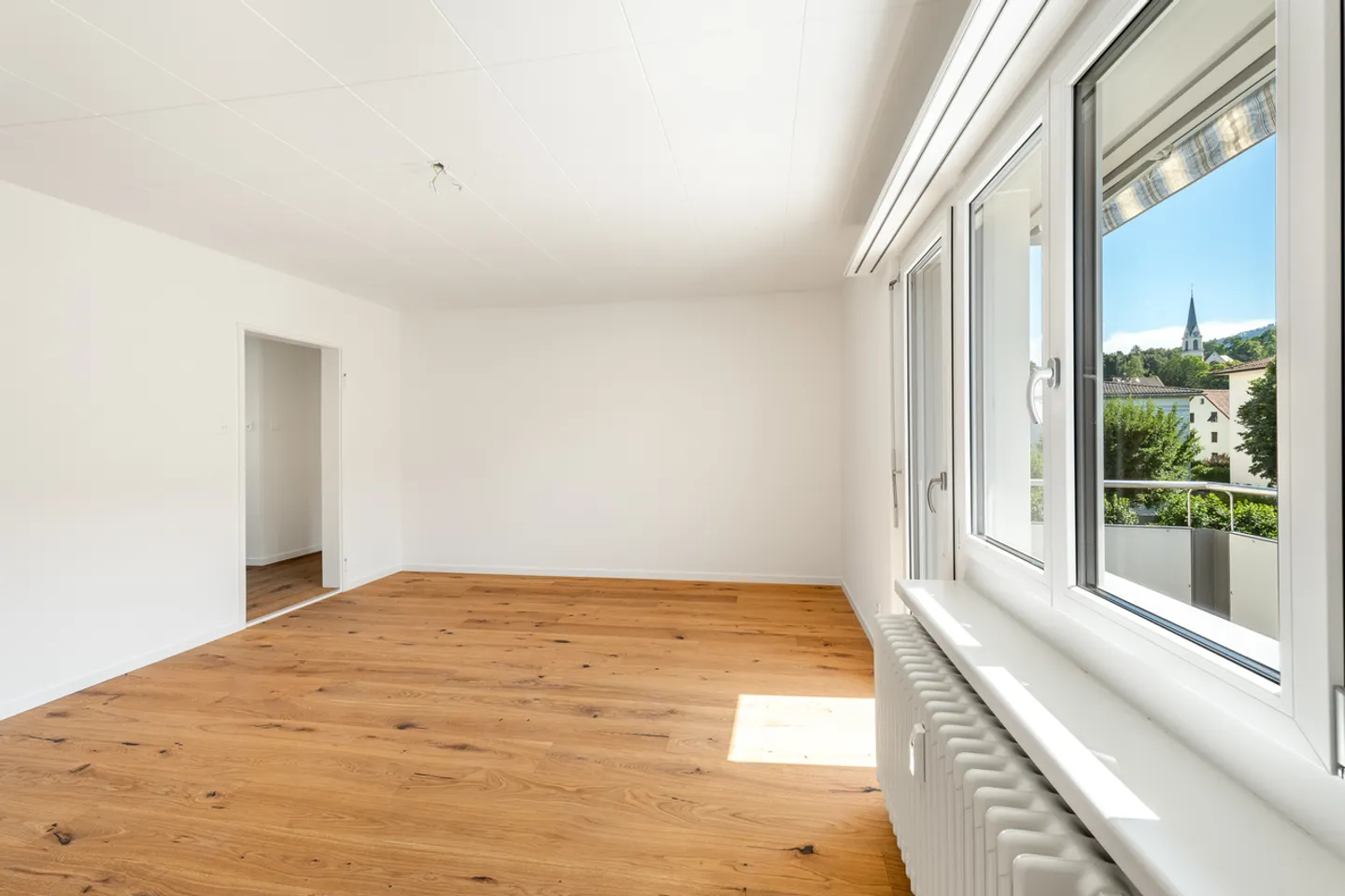 Renovierte Wohnung in Adliswil - Foto 3 von 12
