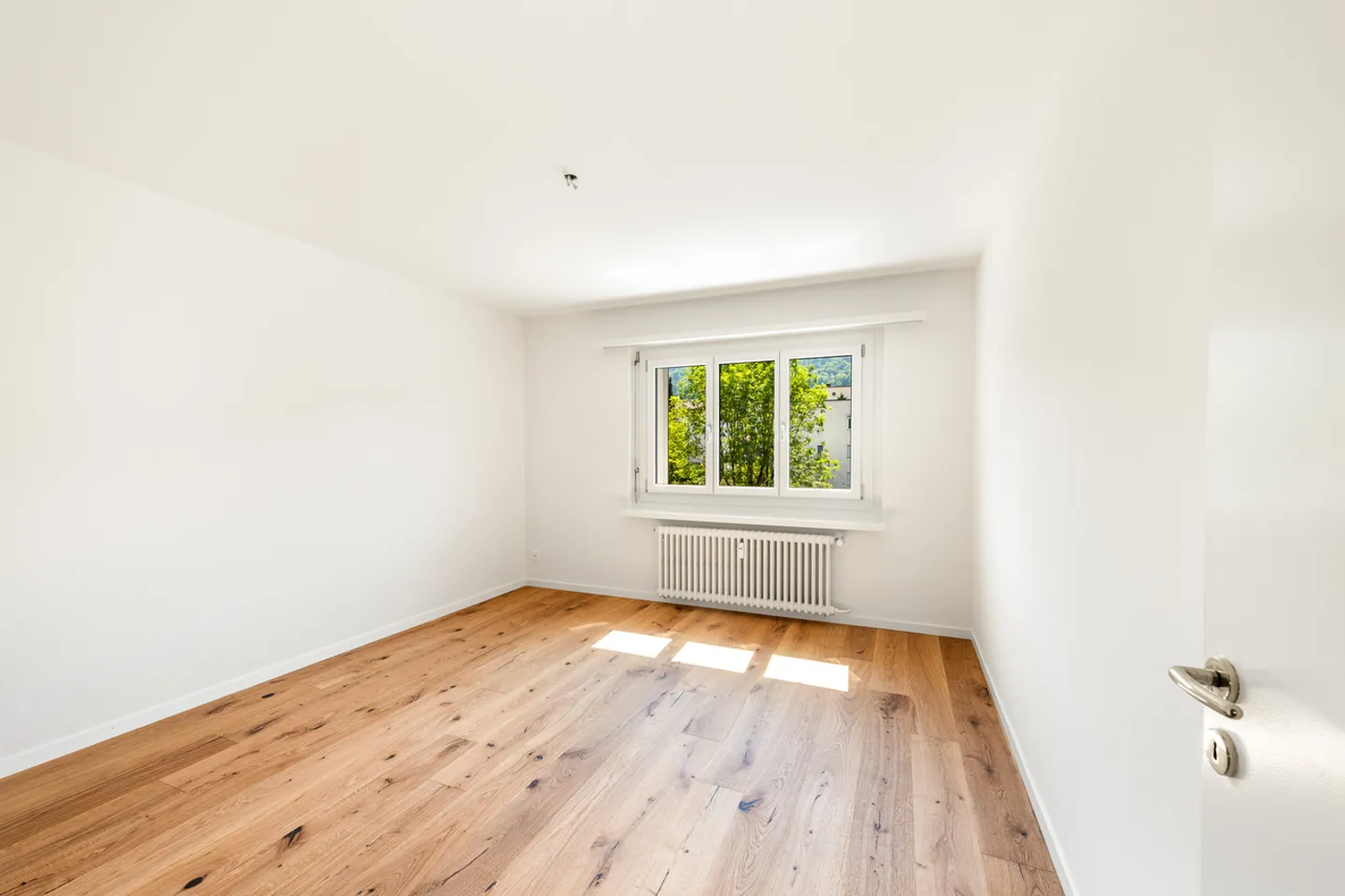 Renovierte Wohnung in Adliswil - Foto 8 von 12