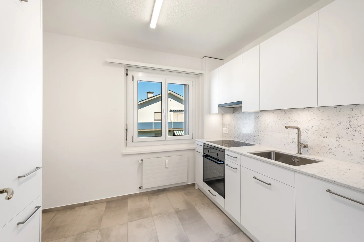 Renovierte Wohnung in Adliswil - Foto 10 von 12