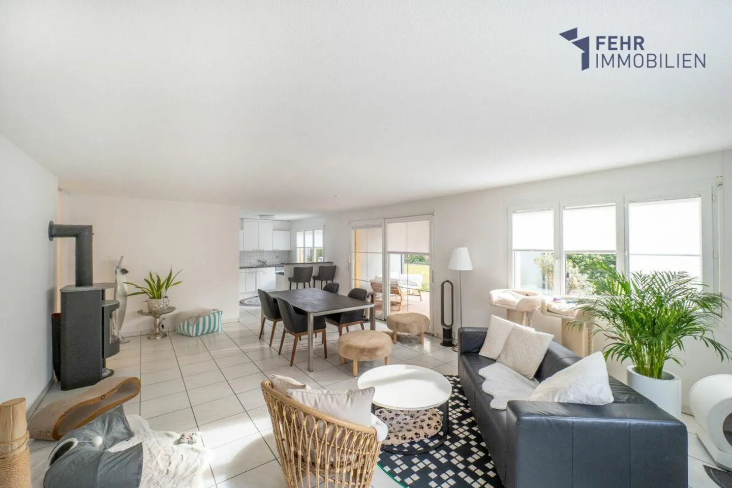 Fehr Immobiliare - Appartamento giardino 4½ locali in posizione centrale - Foto 1 di 13