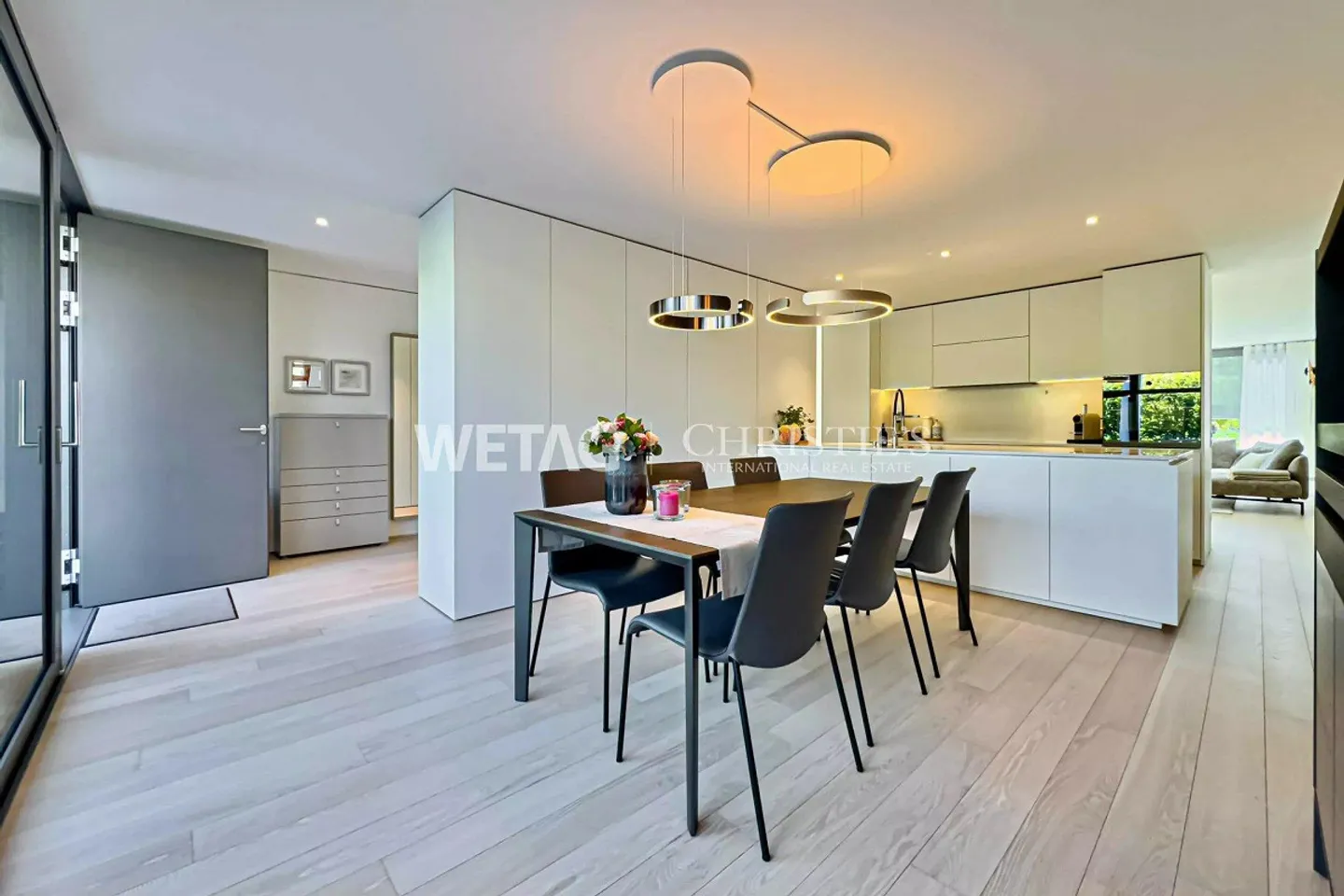 Collina d'Oro-Gentilino: élégante villa en terrasse avec jardin privé à vendre - Photo 4 sur 10