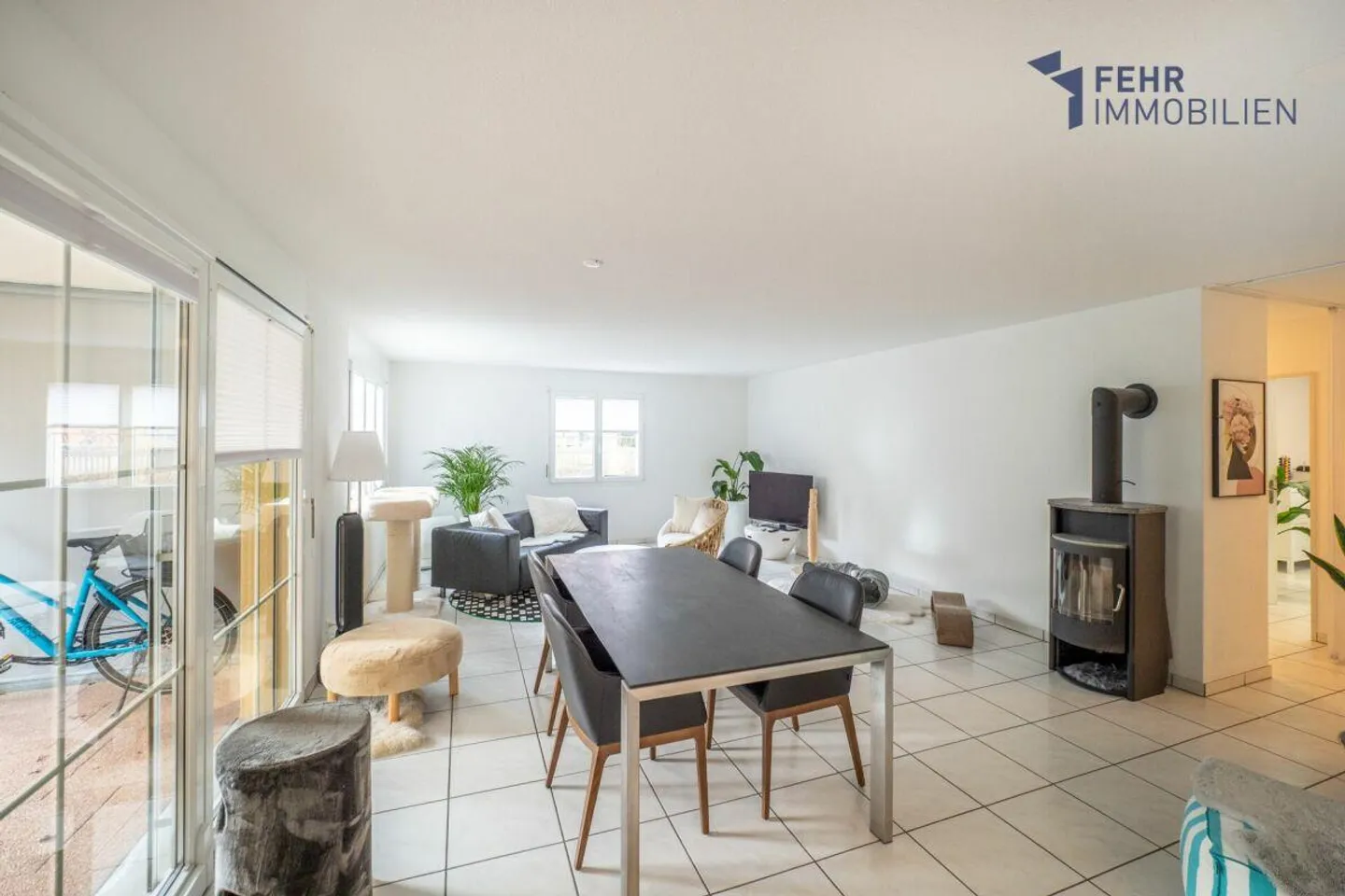 Fehr Immobiliare - Appartamento giardino 4½ locali in posizione centrale - Foto 3 di 13