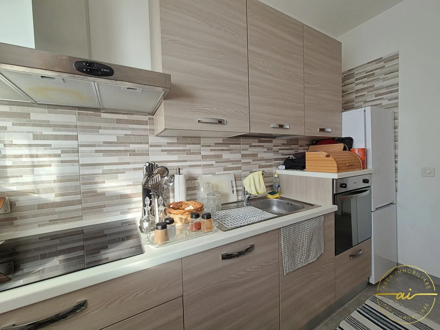 Praktische 2,5-Zimmer-Wohnung in zentraler Lage - Foto 2 von 6