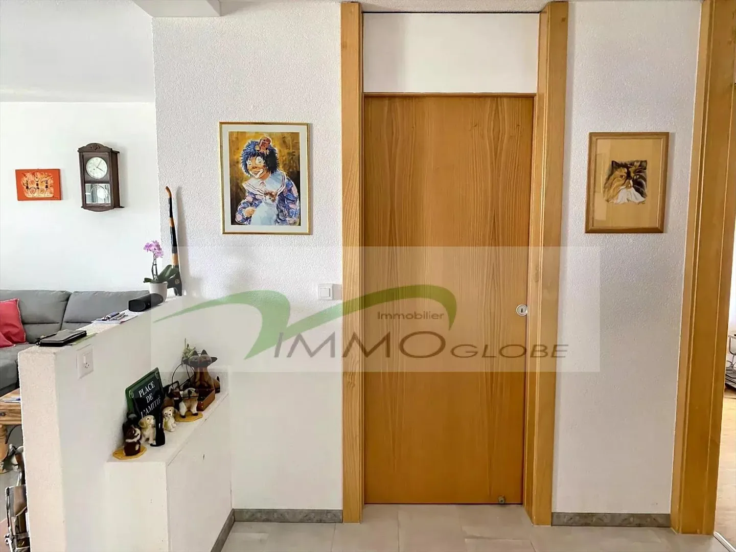 2.5 Room Apartment - Photo 2 of 5