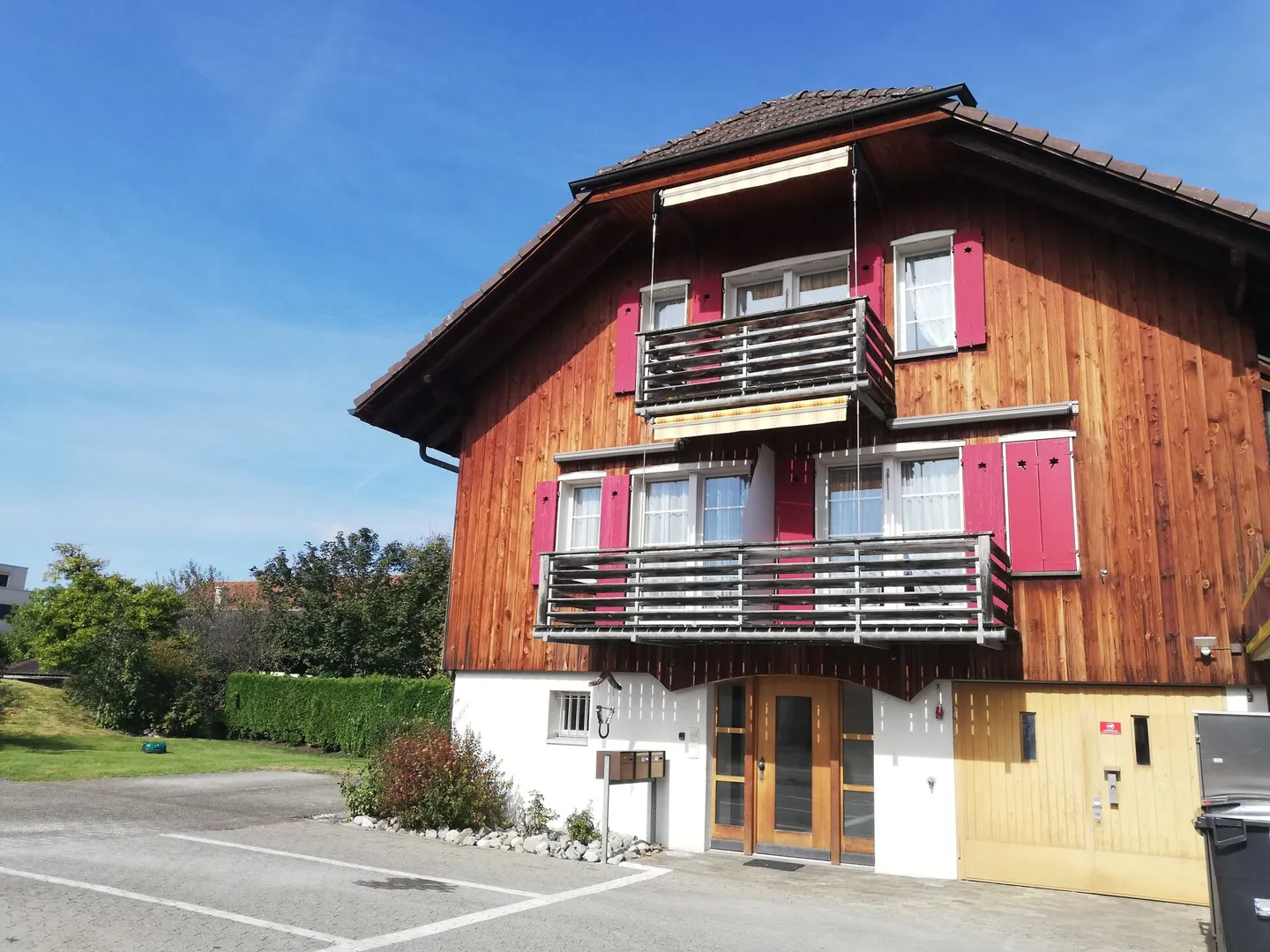 Charmante Wohnung in Ettiswil - Foto 1 von 8