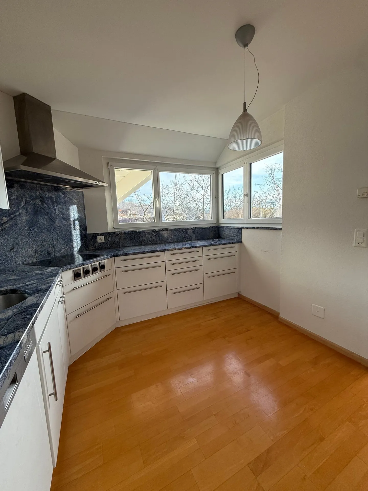 Geräumige Maisonette-Wohnung mit Terrasse - Foto 9 von 30