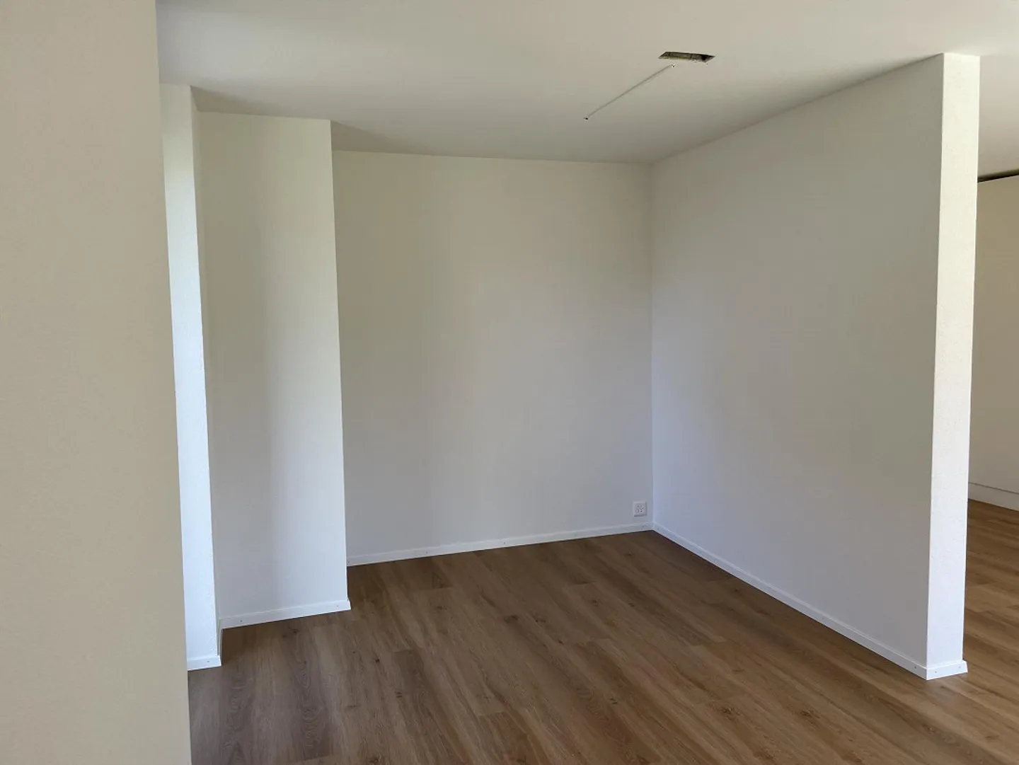 Appartement lumineux de 1,5 pièce avec coin salon ensoleillé - Photo 6 sur 12